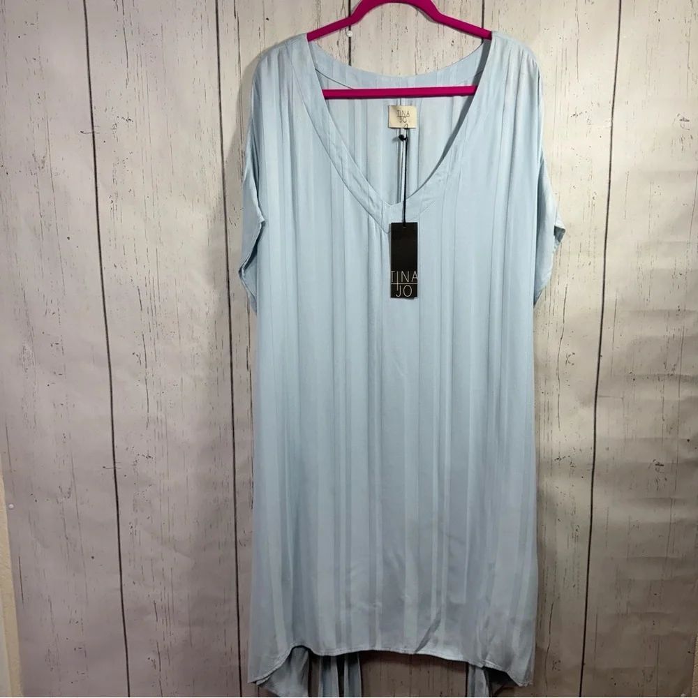 Tina Jo Glacier Blue Tie Back V-Neck Dress Size 8 Resortwear Coastal Minimalist